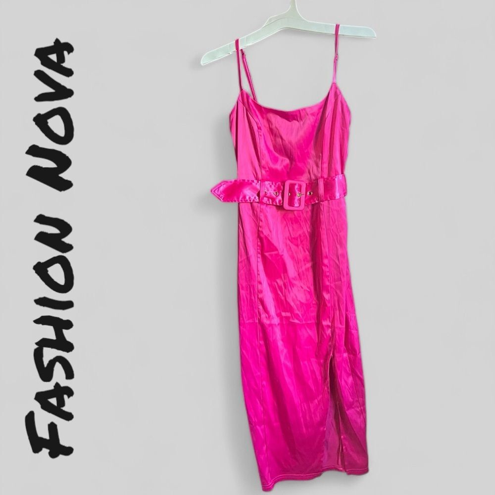 Preowned Fashion Nova No You're Not Dreaming Midi Dress -Fuchsia XS - Picture 2 of 8